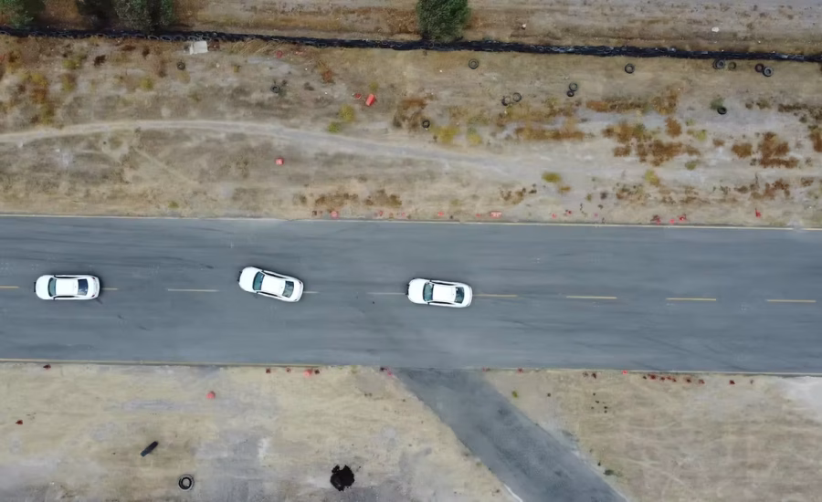 08e34f_284a13cd68c64e7b8f1596aed88a9ec4f000